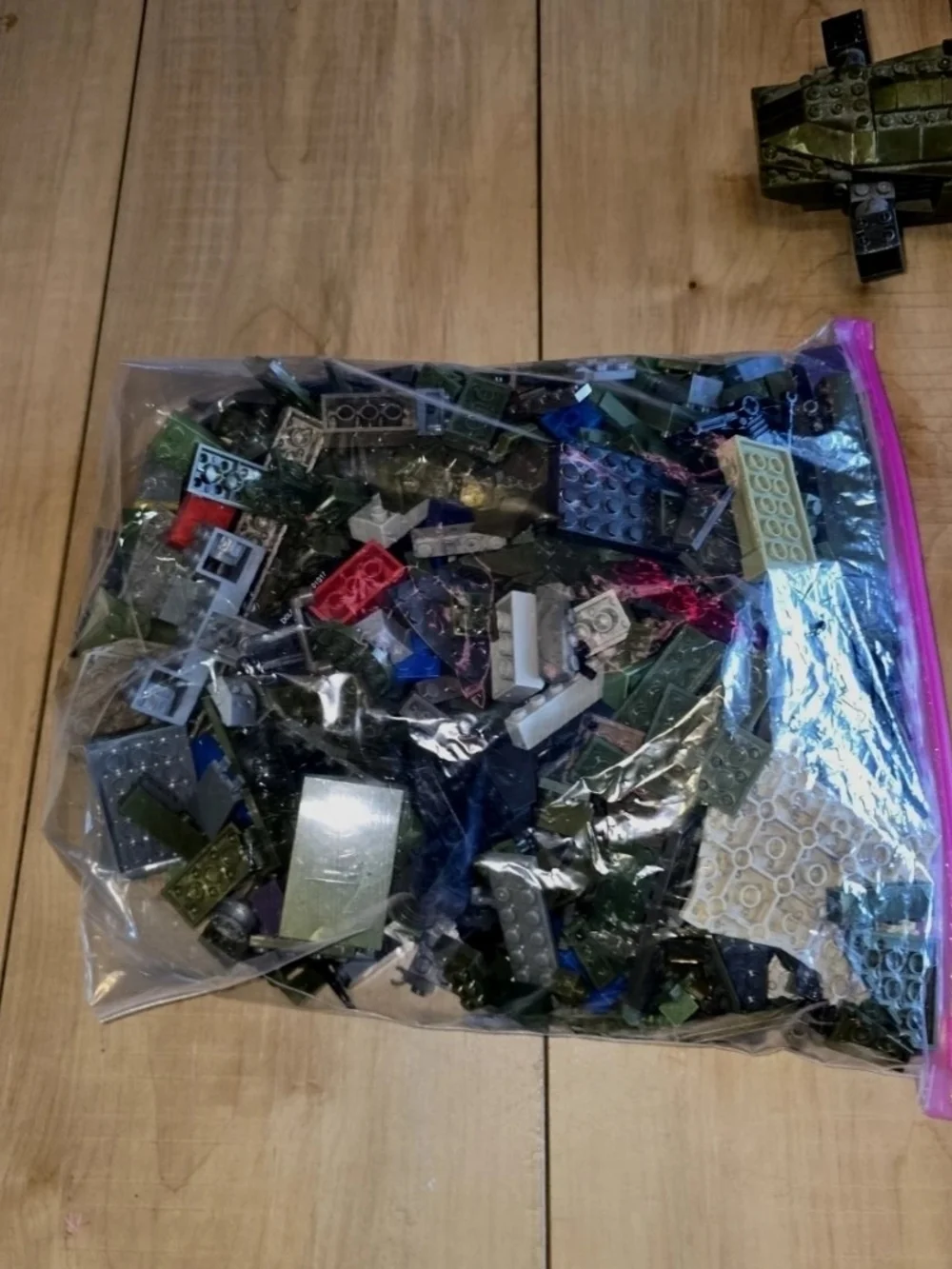Mega Bloks Construx Halo Pelican Vehicles Minifigs Figures Guns Accessories Lot